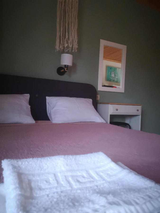 Achillion B&B Paralia Skotinis Exterior photo